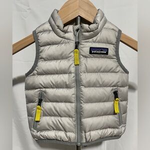 Patagonia Baby Down Sweater Vest, Silver/gray, 3-6 months